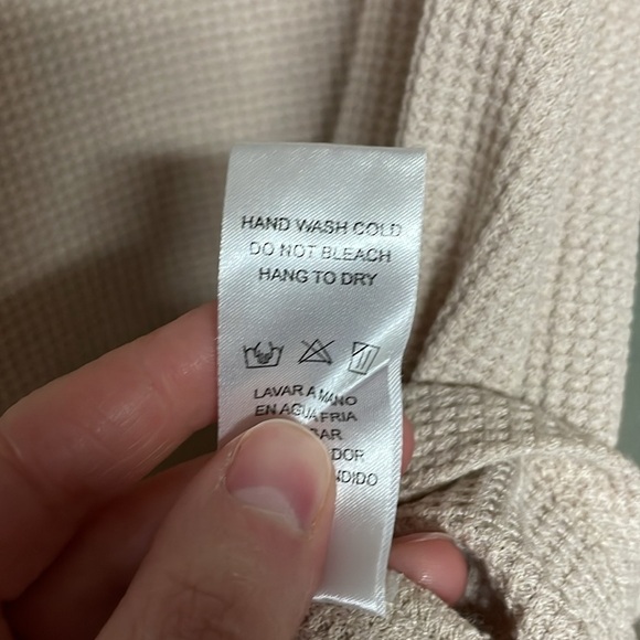 Doe & Rae size large green and cream color hooded waffle knit long sleeve top - Picture 5 of 7